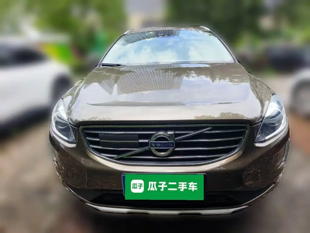 Volvo XC60 2017 — фото 24
