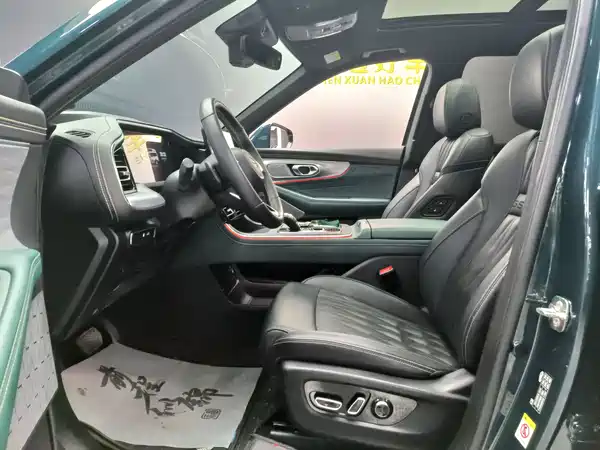 GAC Trumpchi GS8 2021