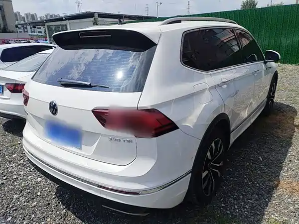 Volkswagen Tiguan L 2021