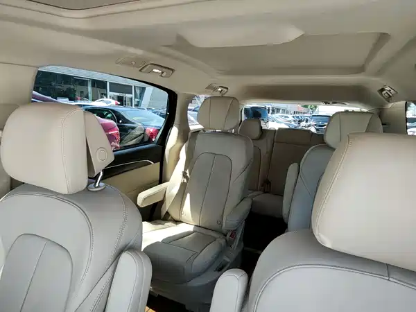 Buick GL8 2022