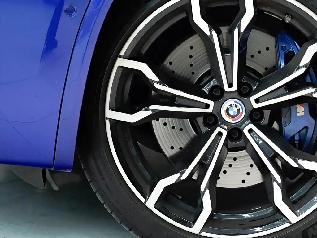 BMW X3 M 2023 — фото 15