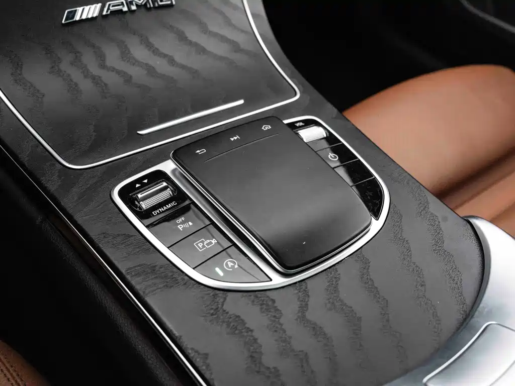 Mercedes-Benz C-Class 2019 — фото 20