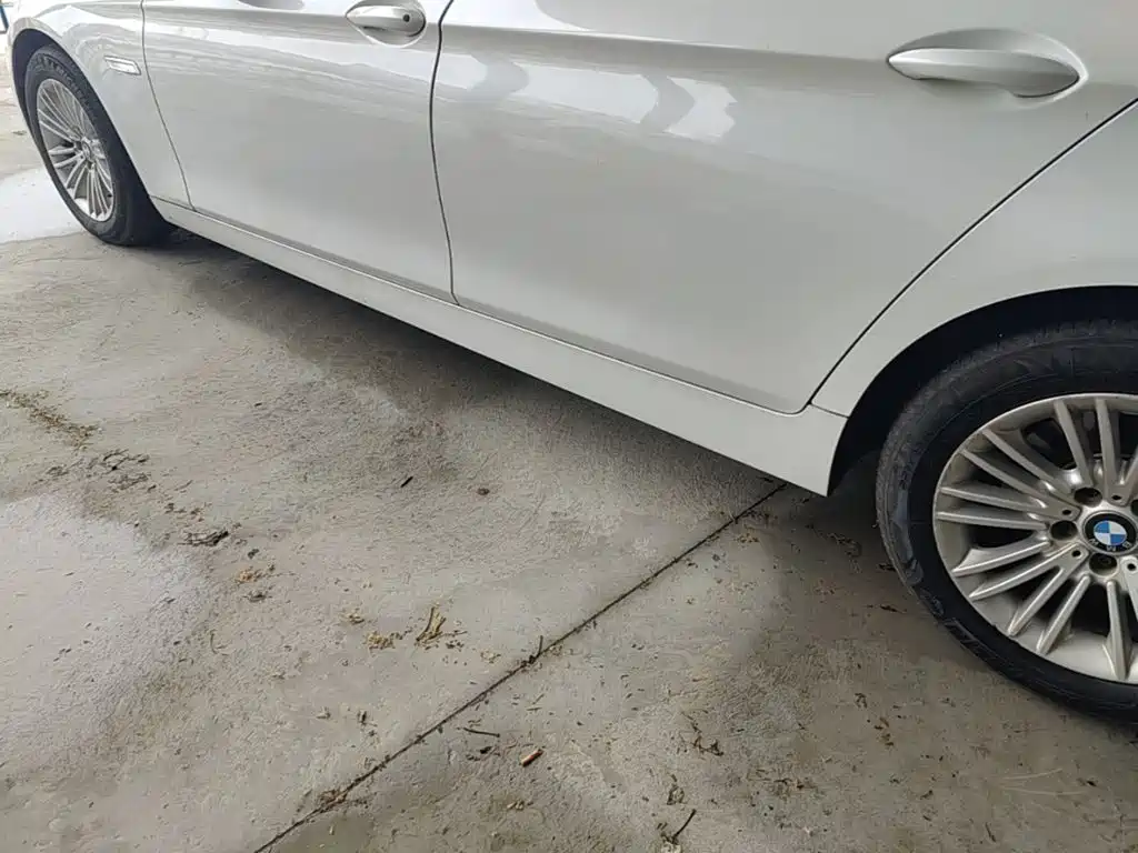 BMW 5 Series 2015 — фото 22