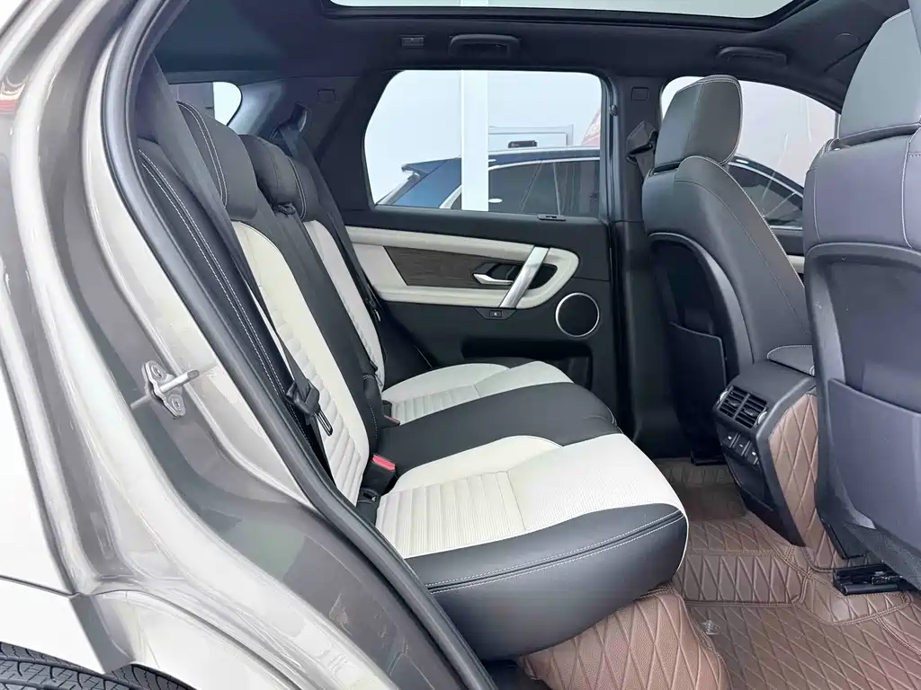 Land Rover Discovery Sport 2022 — фото 20