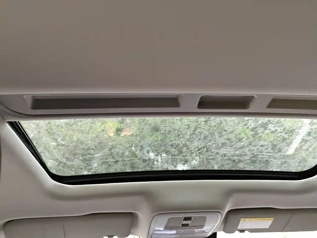 Roewe i6 MAX 2022 — фото 14