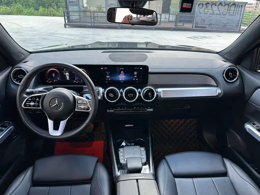 Mercedes-Benz GLB 2021 — фото 17