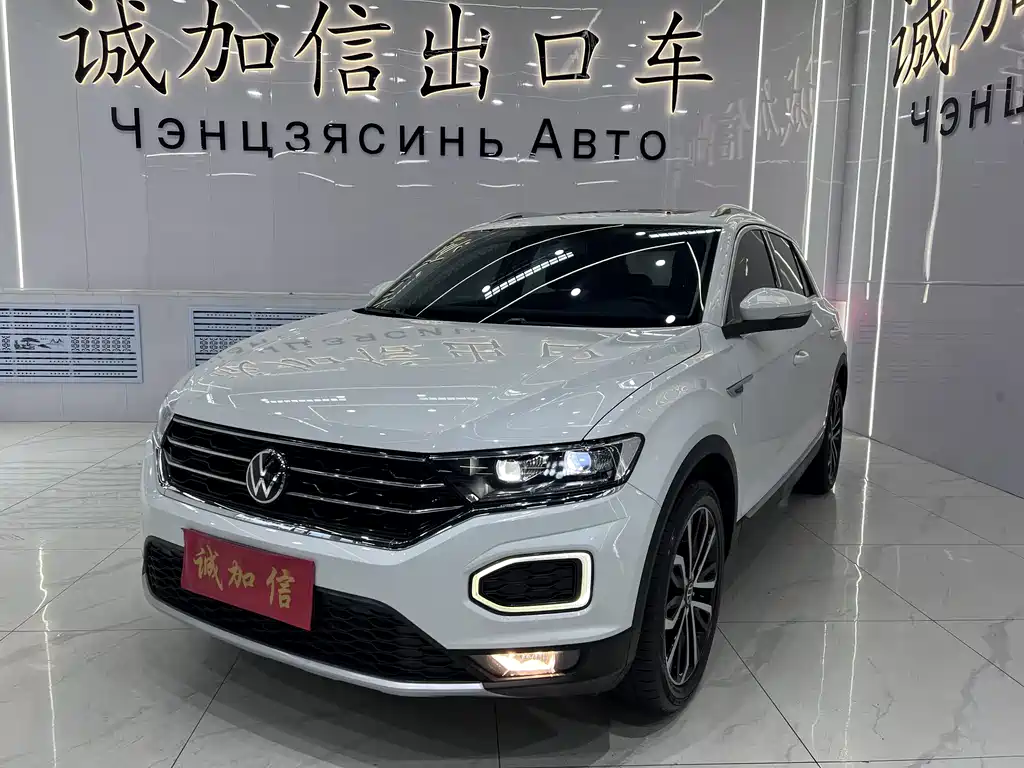 Volkswagen T-Roc 2022 — фото 1