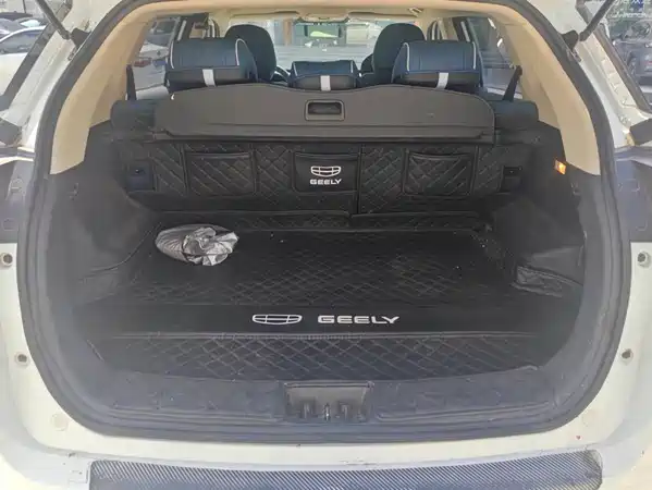 Geely Boyue 2016