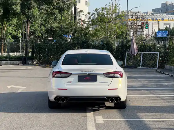 Maserati Quattroporte 2017