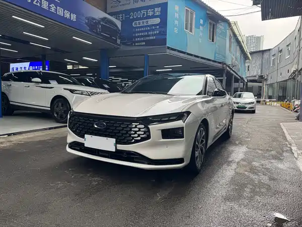 Ford Mondeo 2023