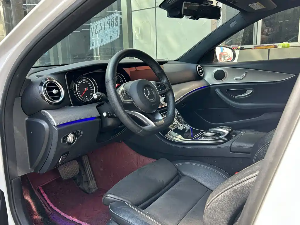 Mercedes-Benz E-Class 2018 — фото 8