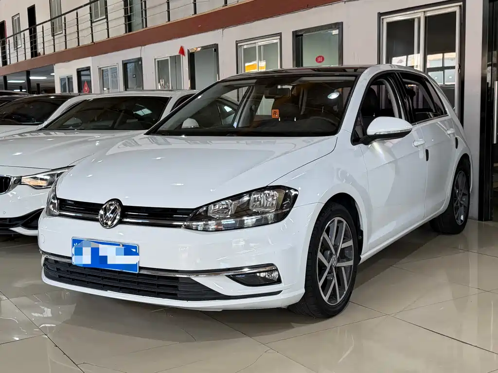 Volkswagen Golf 2020