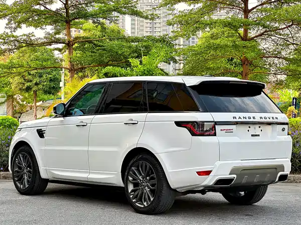 Land Rover Range Rover Sport 2014