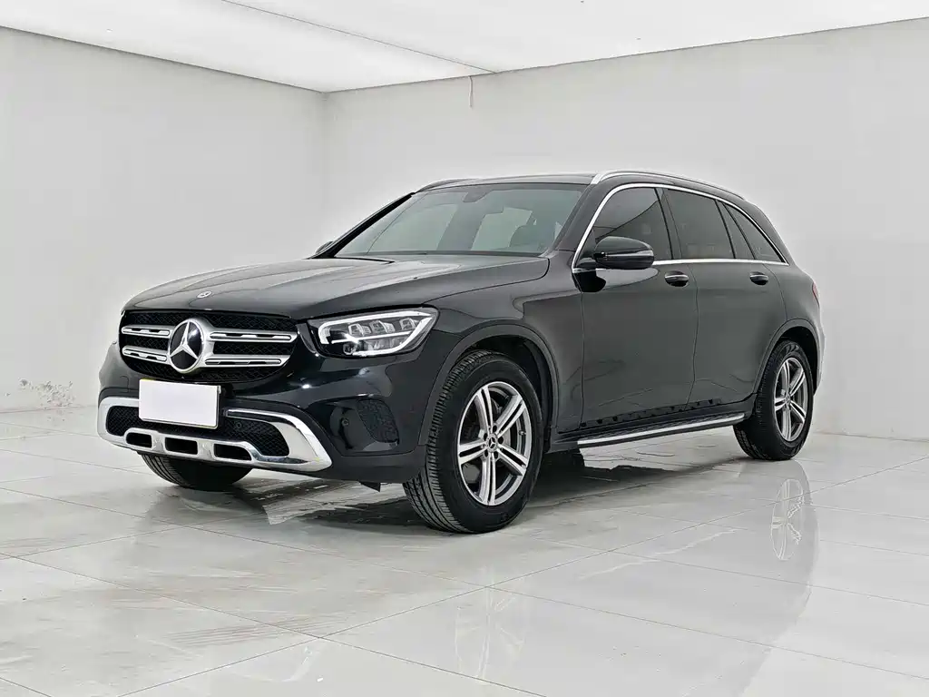 Mercedes-Benz GLC 2021 — фото 1