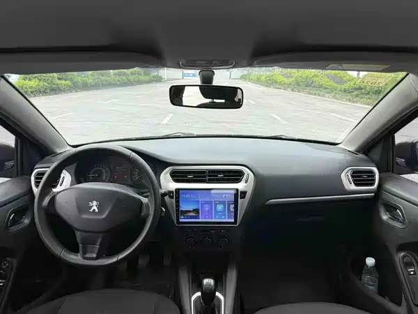 Peugeot 301 2015