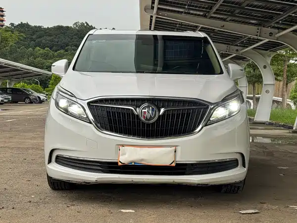 Buick GL8 2017