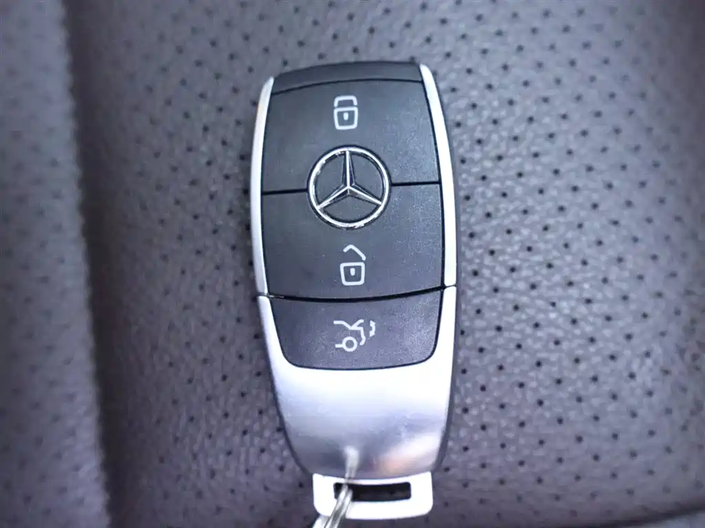 Mercedes-Benz GLE 2020 — фото 25