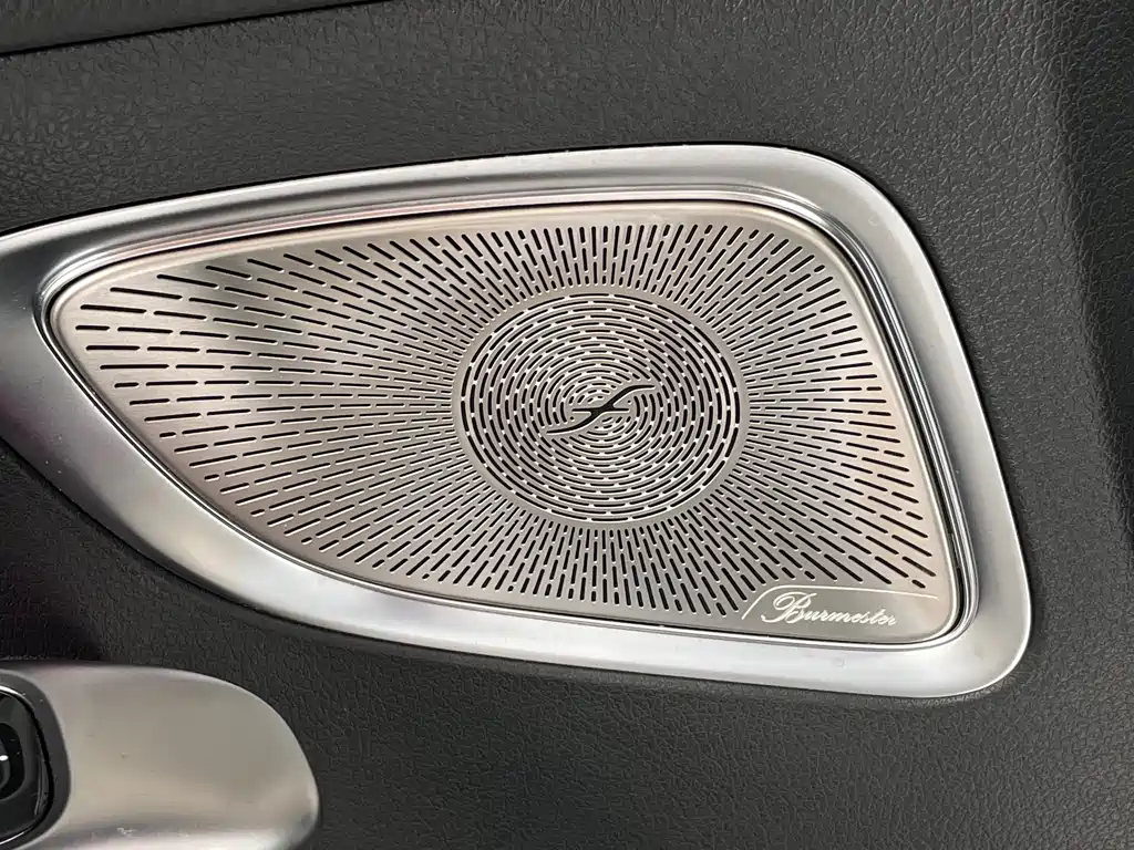 Mercedes-Benz C-Class 2022 — фото 18