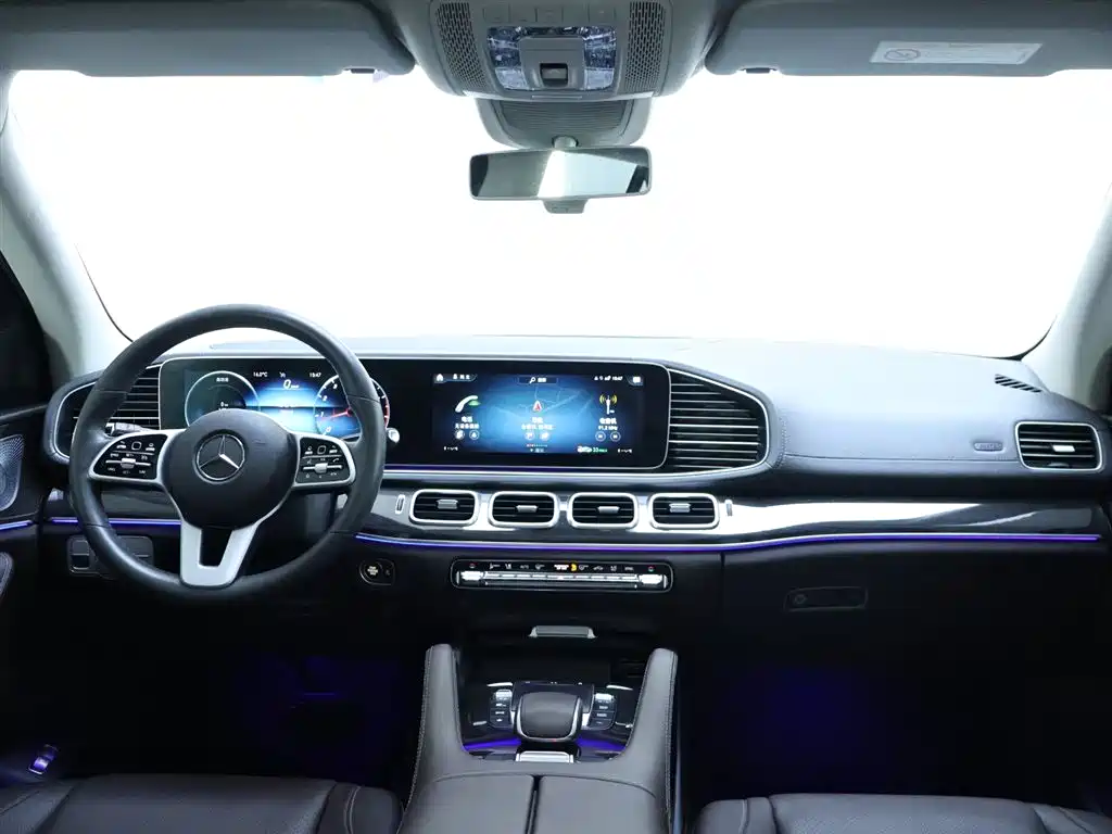 Mercedes-Benz GLE 2020 — фото 13