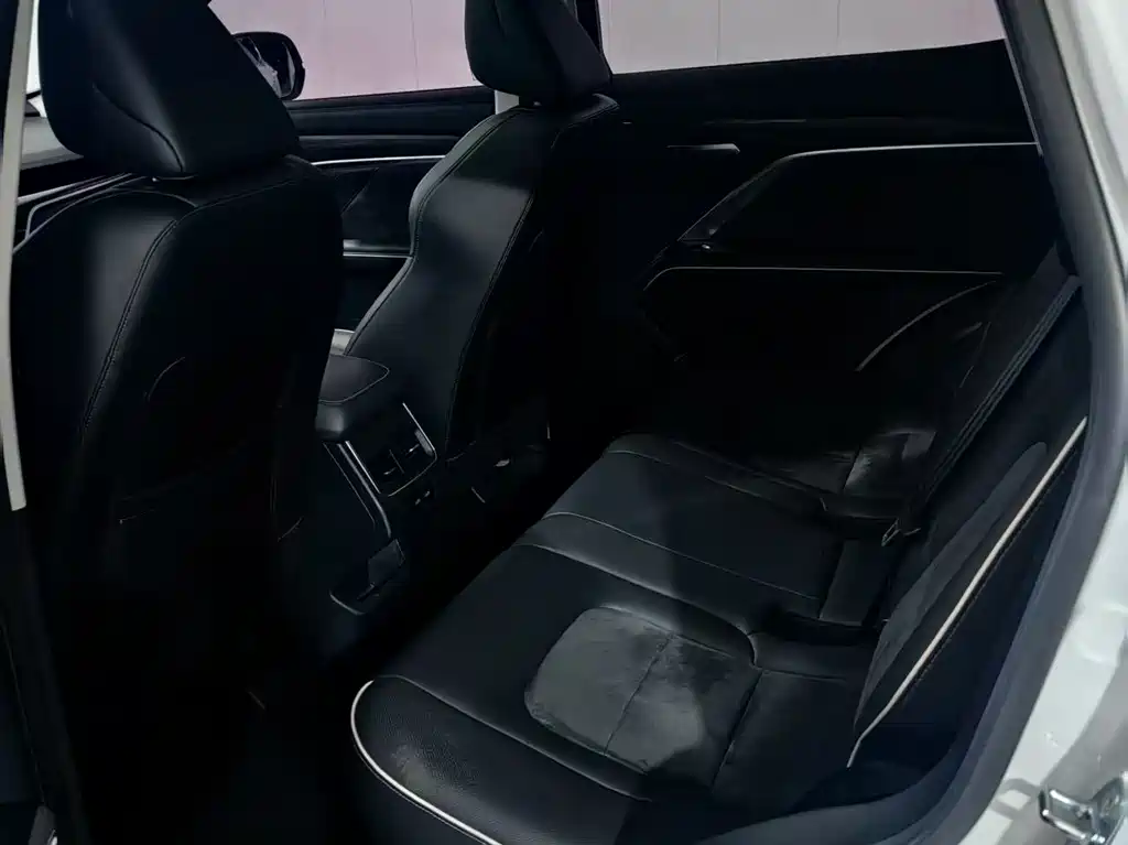 Haval H6 2022 — фото 15