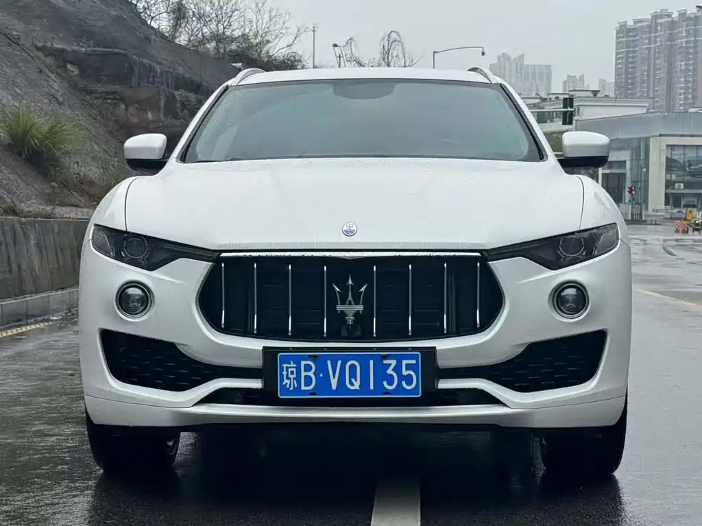 Maserati Levante 2017 — фото 2