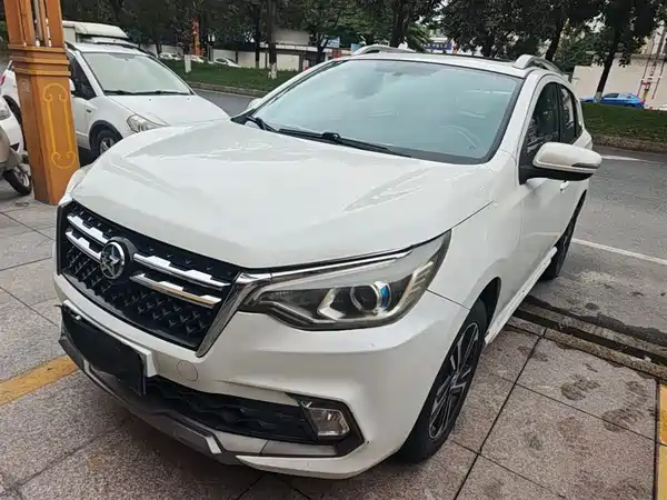 Venucia T70 2018