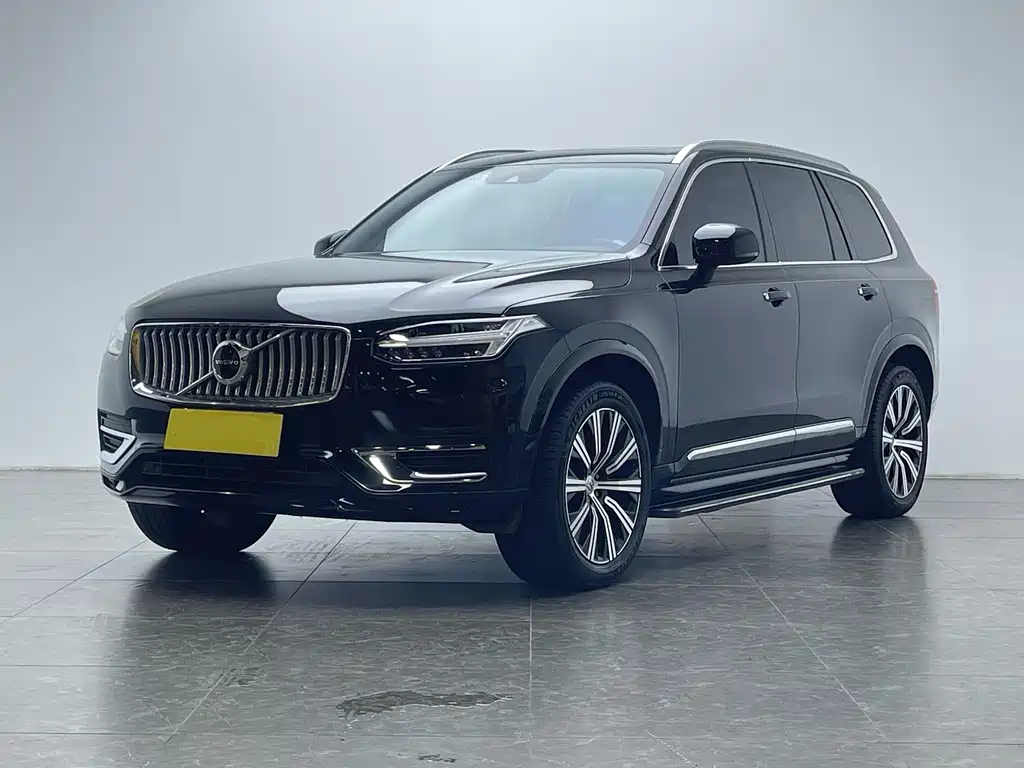 Volvo XC90 2023 — фото 1