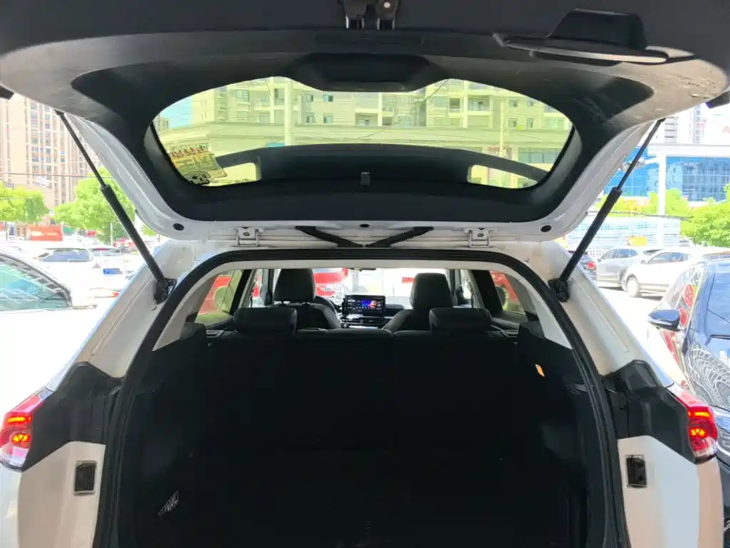Haval H6 2023 — фото 19