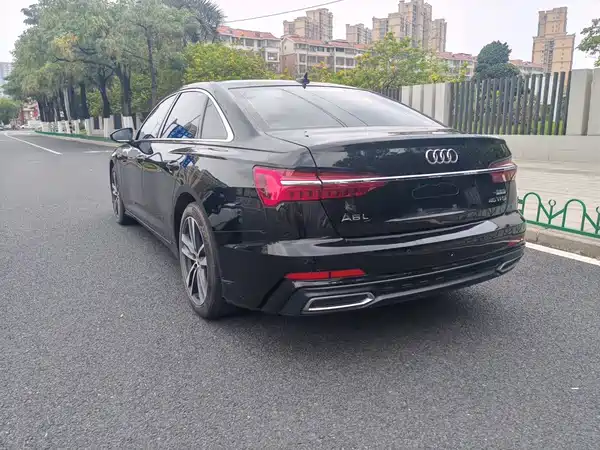 Audi A6L 2021