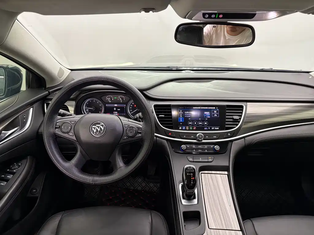 Buick LaCrosse 2020 — фото 12