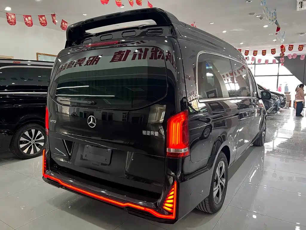 Mercedes-Benz Vito — фото 17