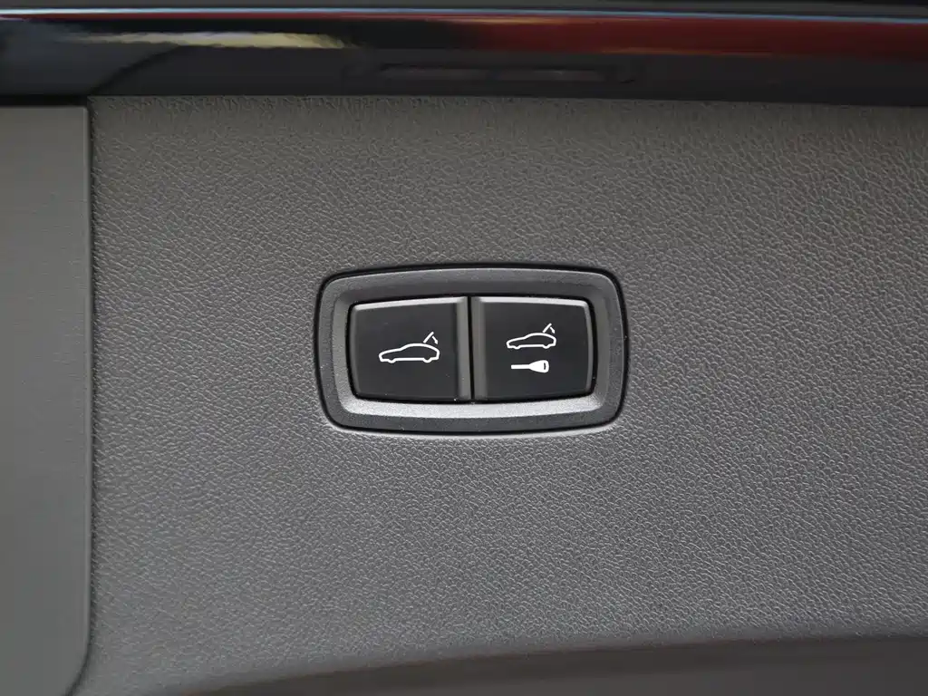 Porsche Cayenne 2020 — фото 10