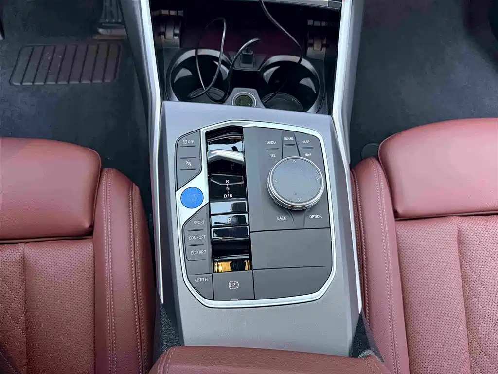 BMW i3 2025 — фото 16