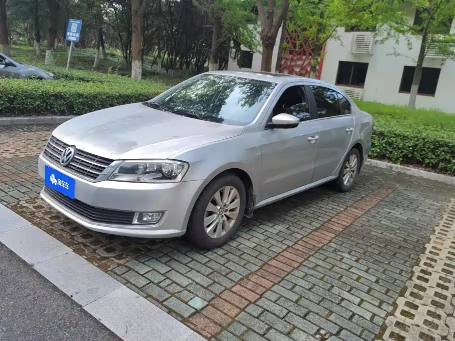 Volkswagen Lavida 2013