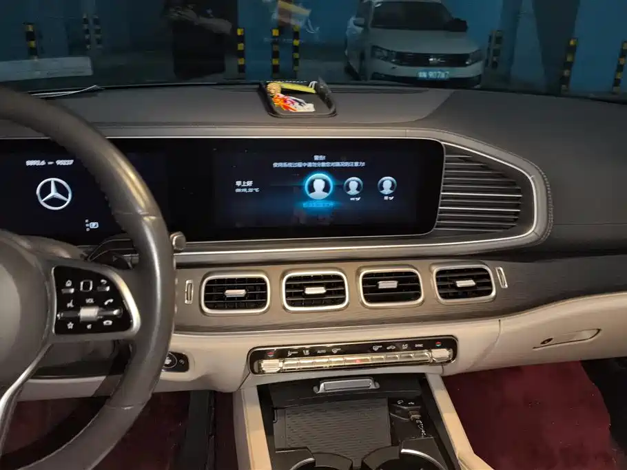 Mercedes-Benz GLE 2019 — фото 13