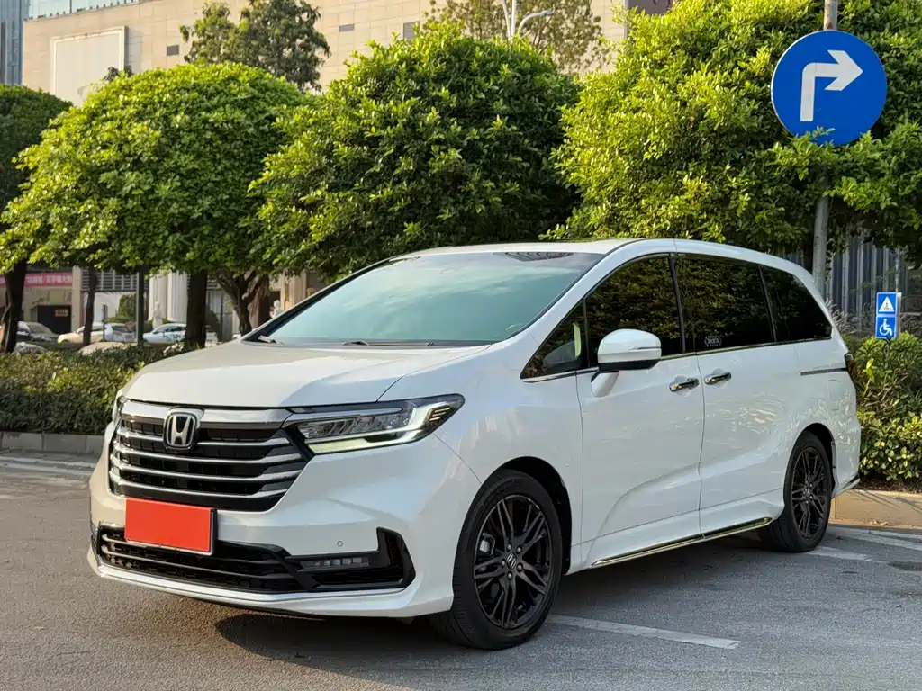 Honda Odyssey 2022 — фото 1
