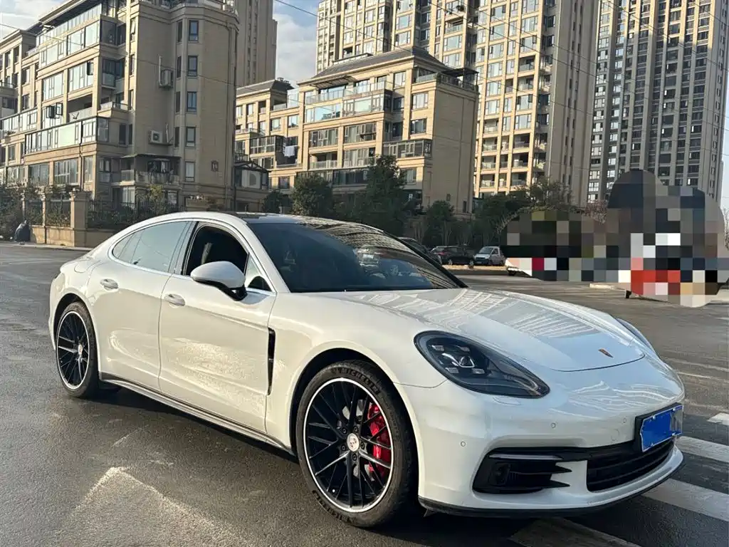 Porsche Panamera 2017 — фото 5