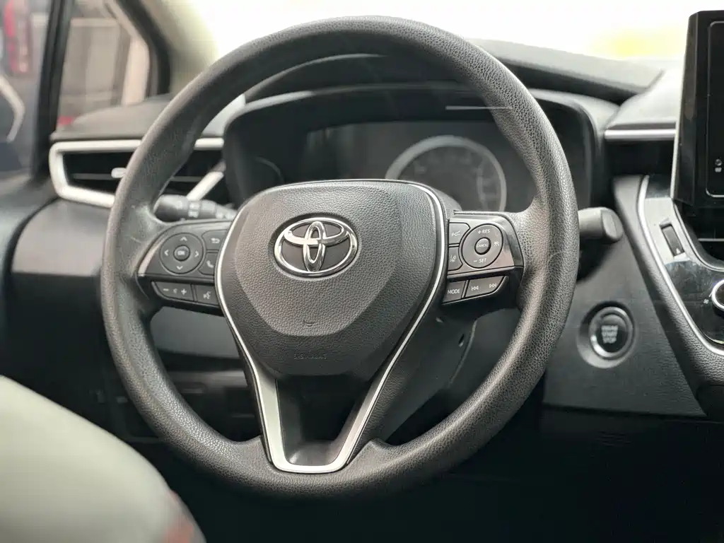 Toyota Corolla 2021 — фото 10