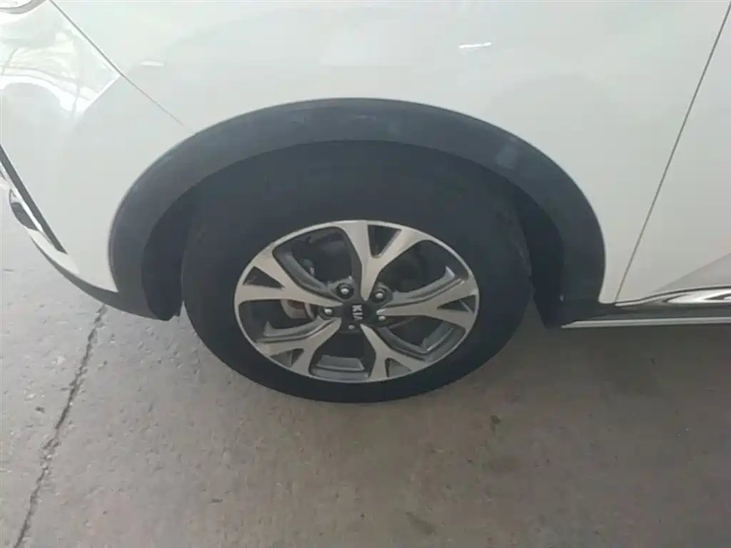 Kia KX3 2017 — фото 23