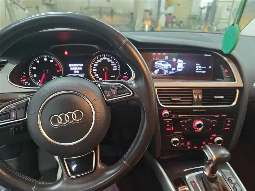 Audi A4L 2016 — фото 10