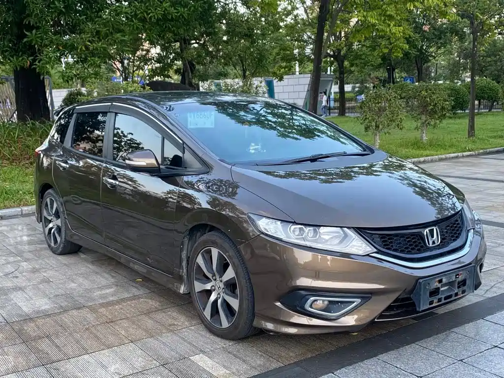 Honda Jade 2014 — фото 3