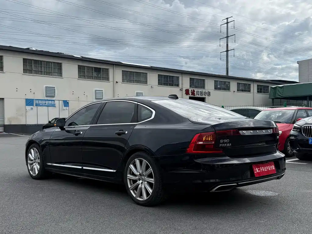 Volvo S90 2019 — фото 18