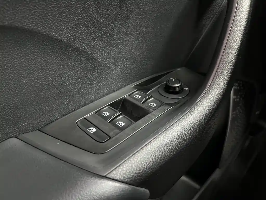 Skoda Kamiq 2022 — фото 11