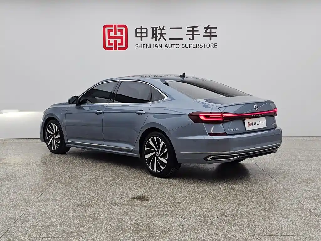 Volkswagen Passat 2021