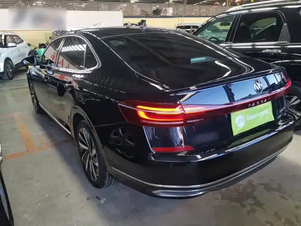 Volkswagen Passat 2022