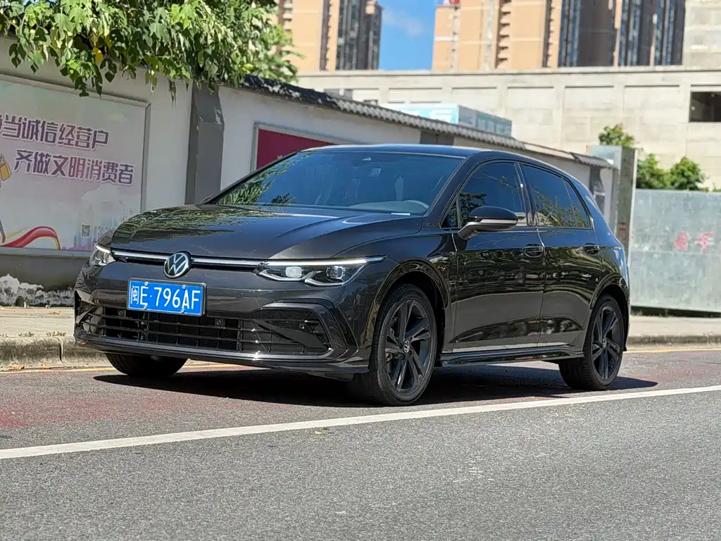 Volkswagen Golf 2022