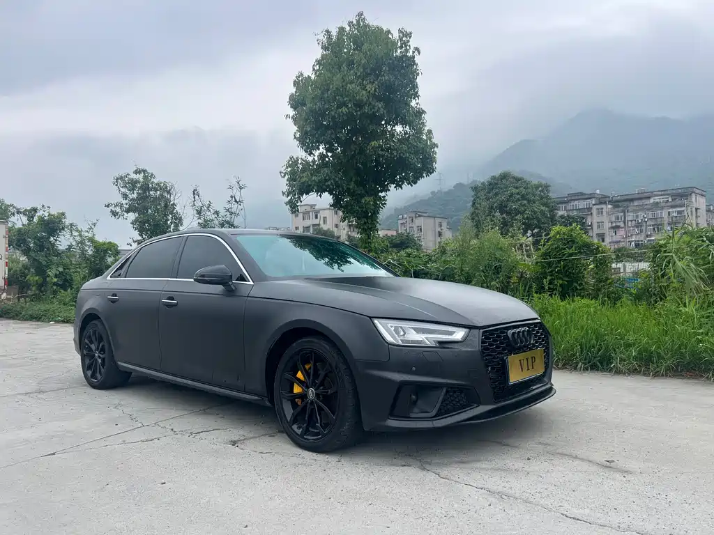 Audi A4L 2019