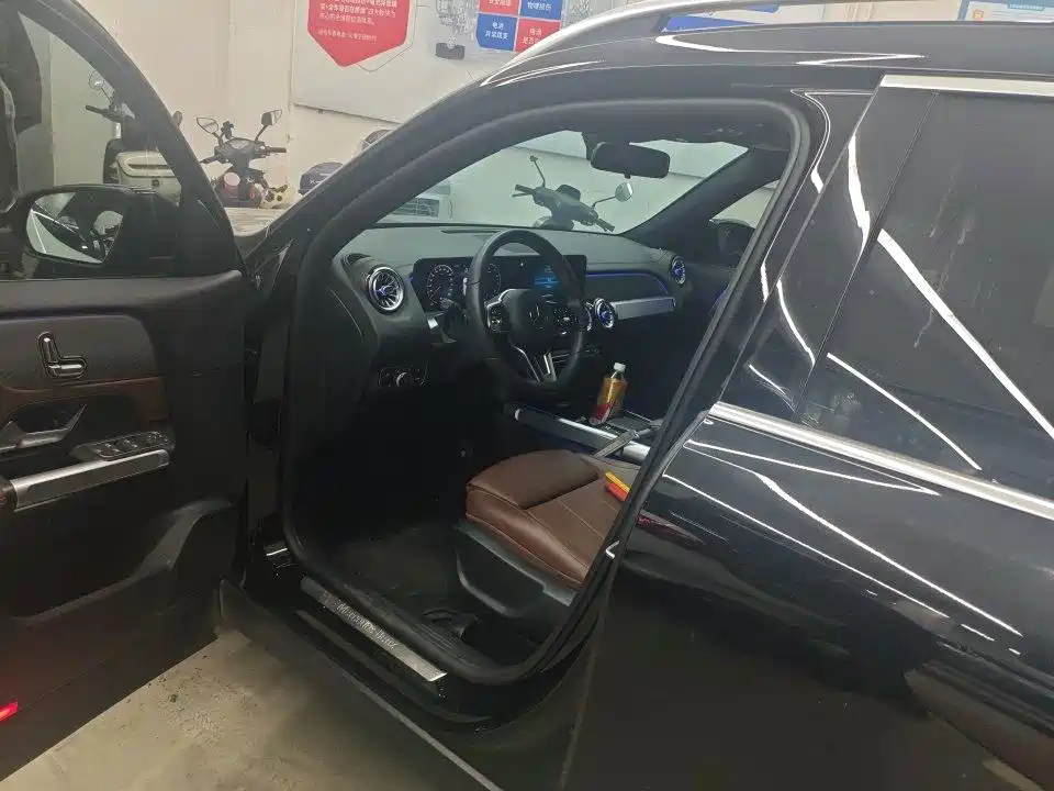 Mercedes-Benz GLB 2022