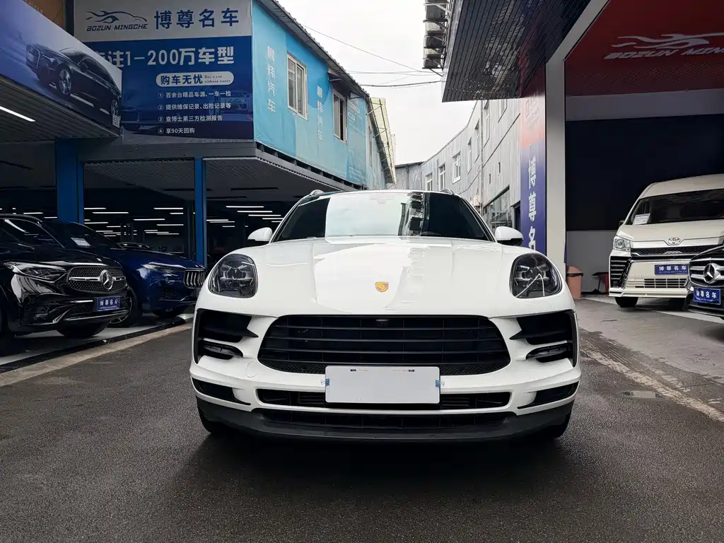 Porsche Macan 2022 — фото 2