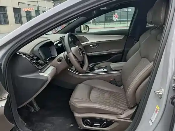 BYD Han 2025
